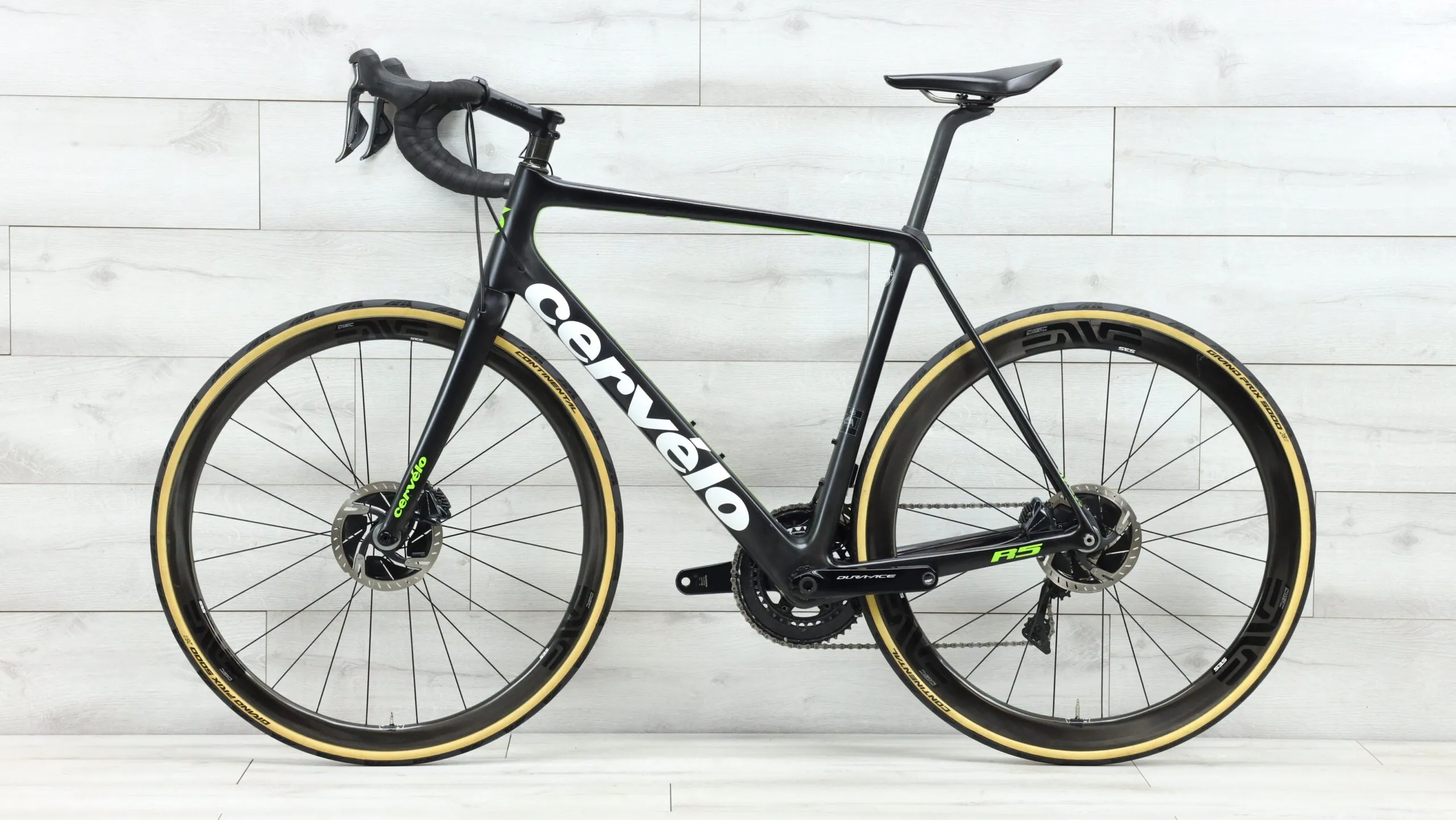 2018 Cervelo R5 Disc Dura-Ace  Road Bike - 58cm