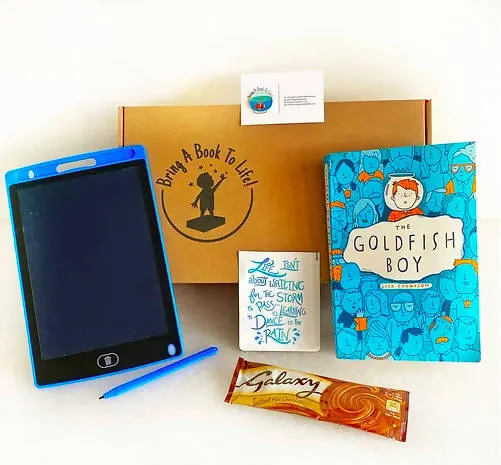 Confident Reader Book Gift Box (Age 9-13)