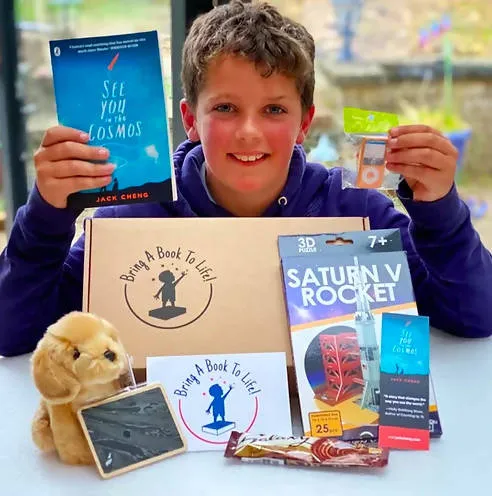 Confident Reader Book Gift Box (Age 9-13)