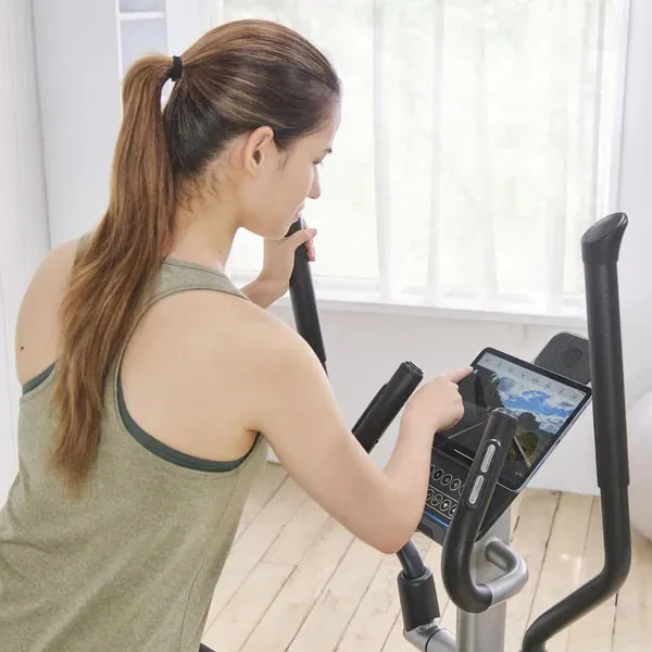 Horizon Syros 3.0 Elliptical Trainer