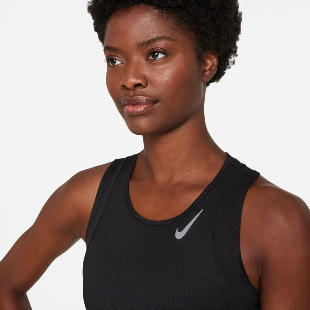 Nike Women's Dri-FIT Race Crop