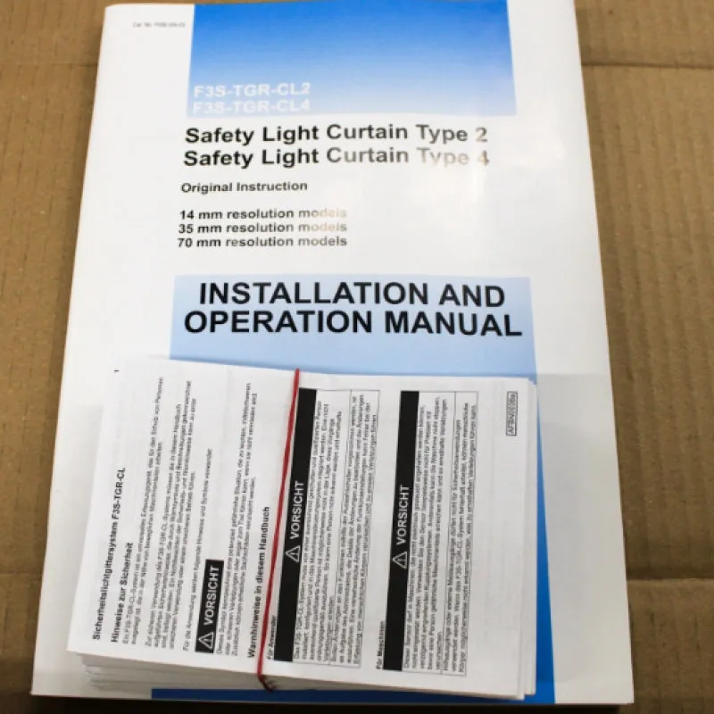 Omron 2 x PNP 14ms 24V 250mA IP65 F3S Safety Light Curtain F3S-TGR-CL2A-035-900