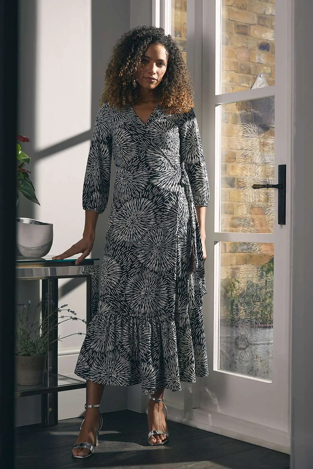 Printed 3/4 Sleeve Midi Wrap Dress