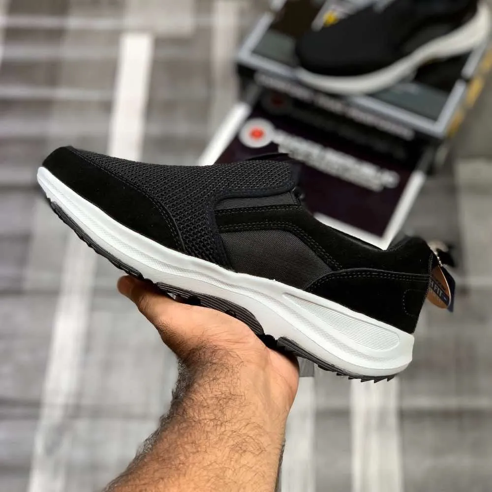 Skecherrs GoWalk Outdoor Slip-In "Black White"